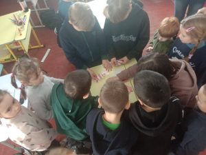 636834147 1960179267911114 8196326454192331741 N